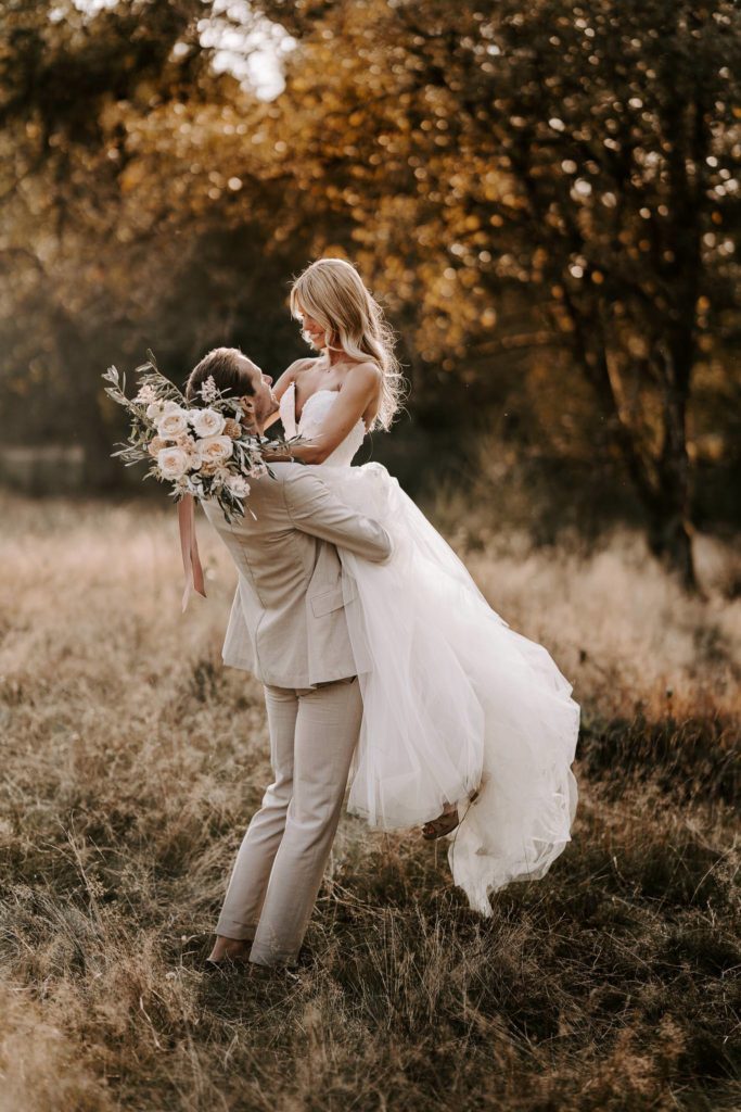 Zeitlose, elegante und moderne Hochzeitsfotografie aus NRW