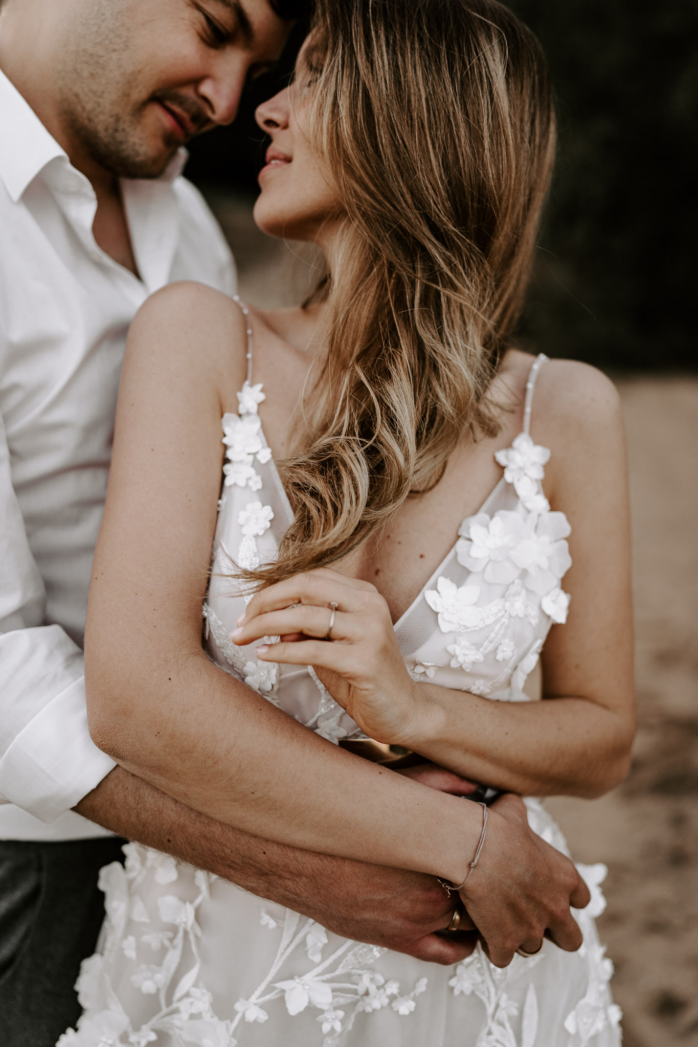 Zeitlose, elegante und moderne Hochzeitsfotografie aus NRW